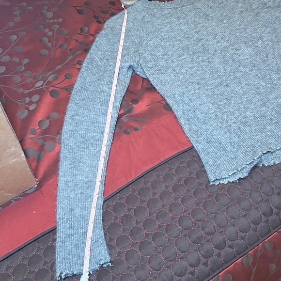 Autumn Cashmere Gray Crew Neck Cashmere Sweater size Small - Picture 14 of 15